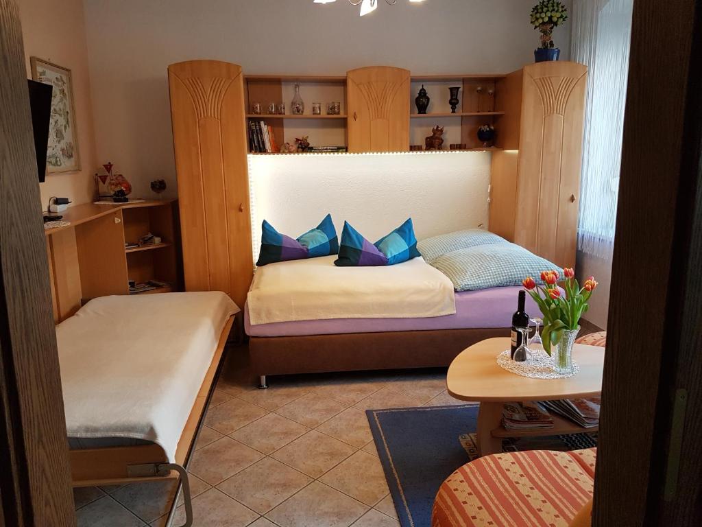 Ferienwohnung Viola room 1